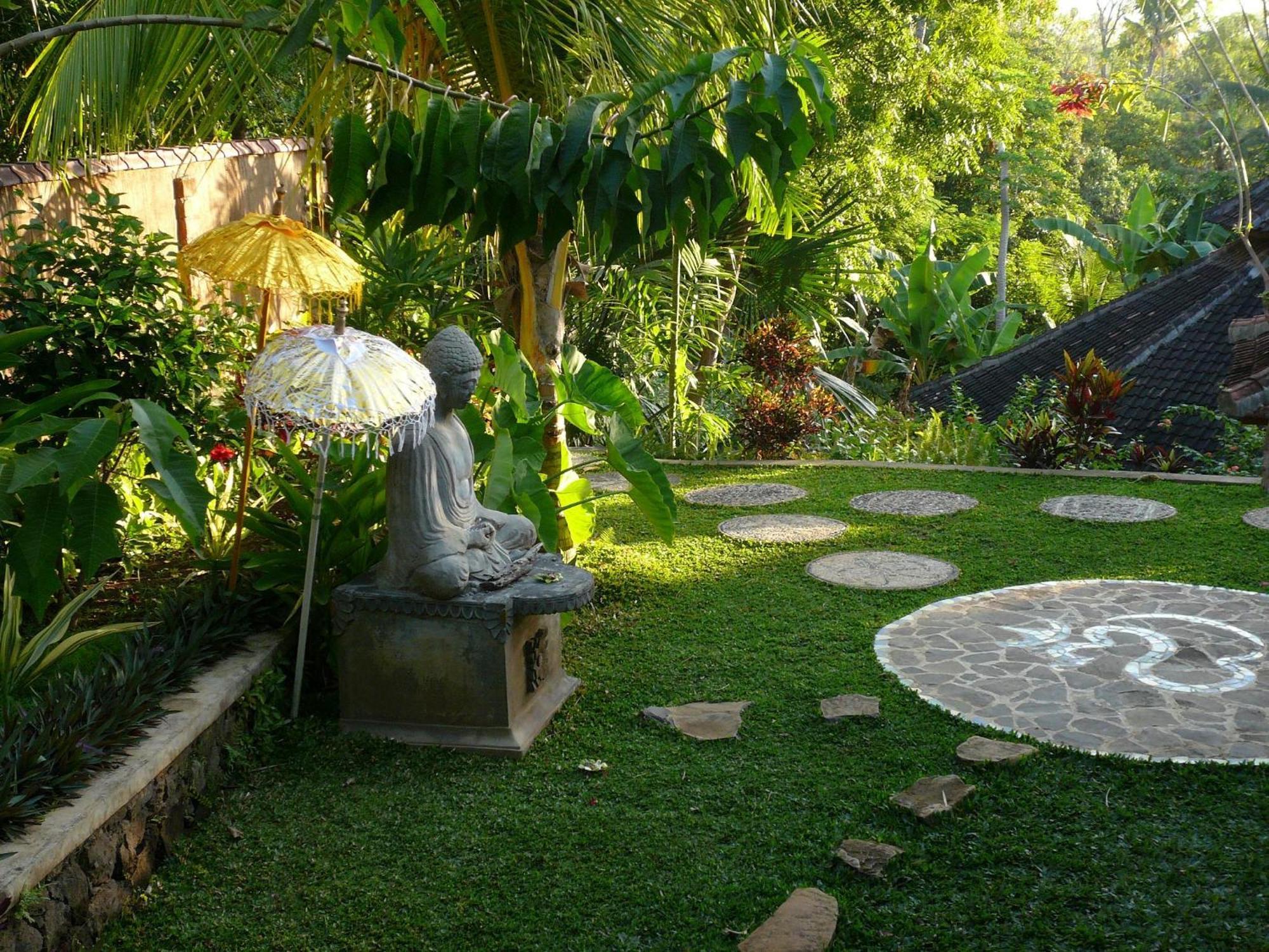 Sananda Bungalow Lovina Buitenkant foto