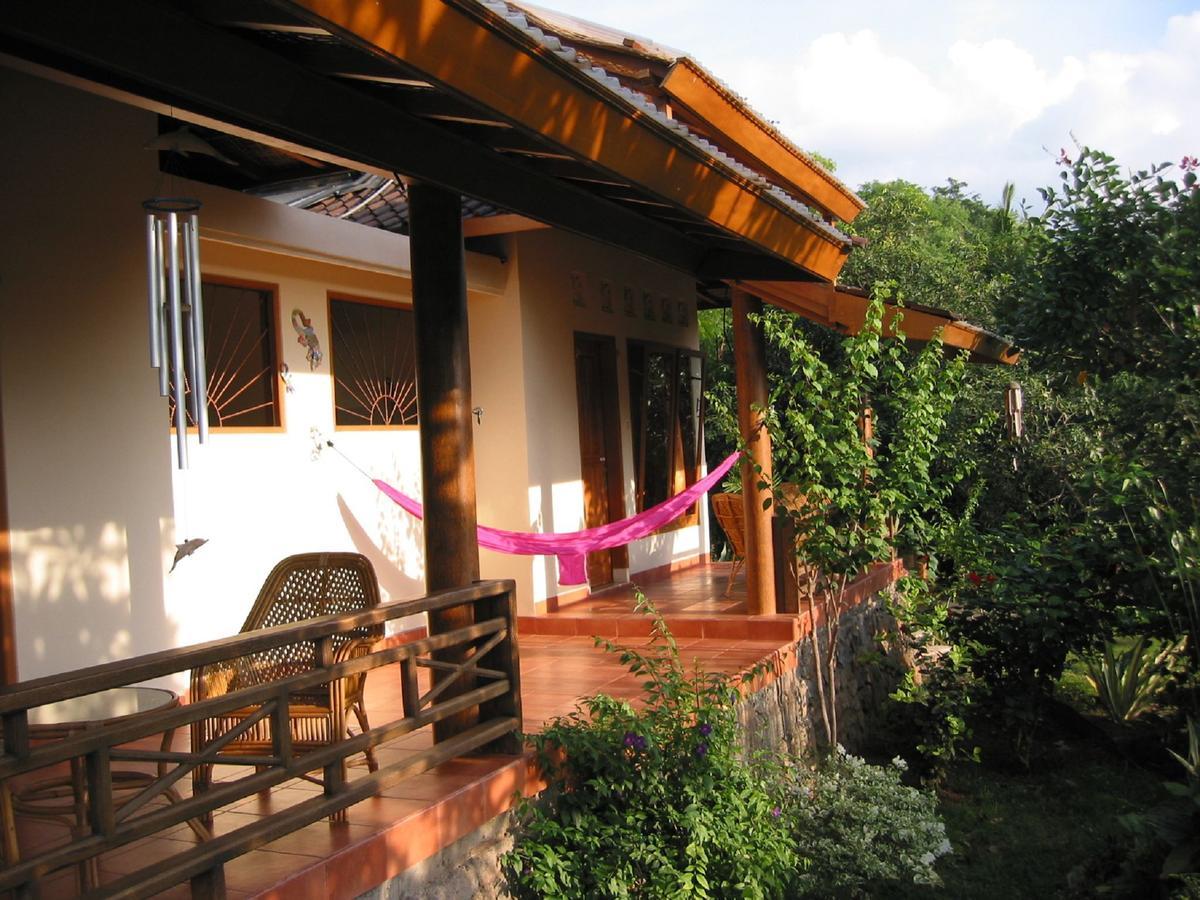 Sananda Bungalow Lovina Kamer foto