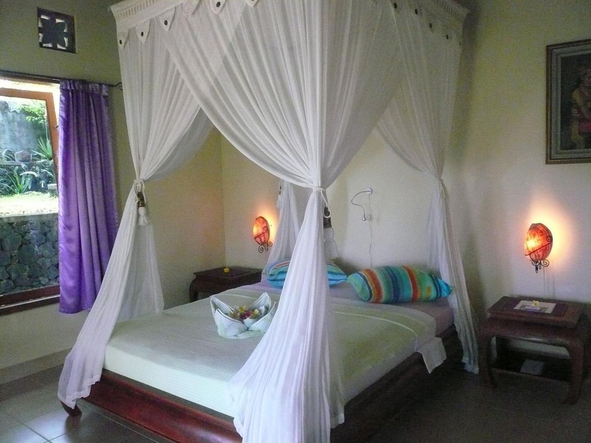 Sananda Bungalow Lovina Kamer foto
