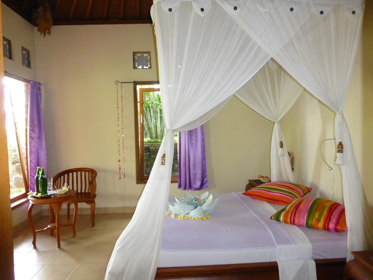 Sananda Bungalow Lovina Kamer foto